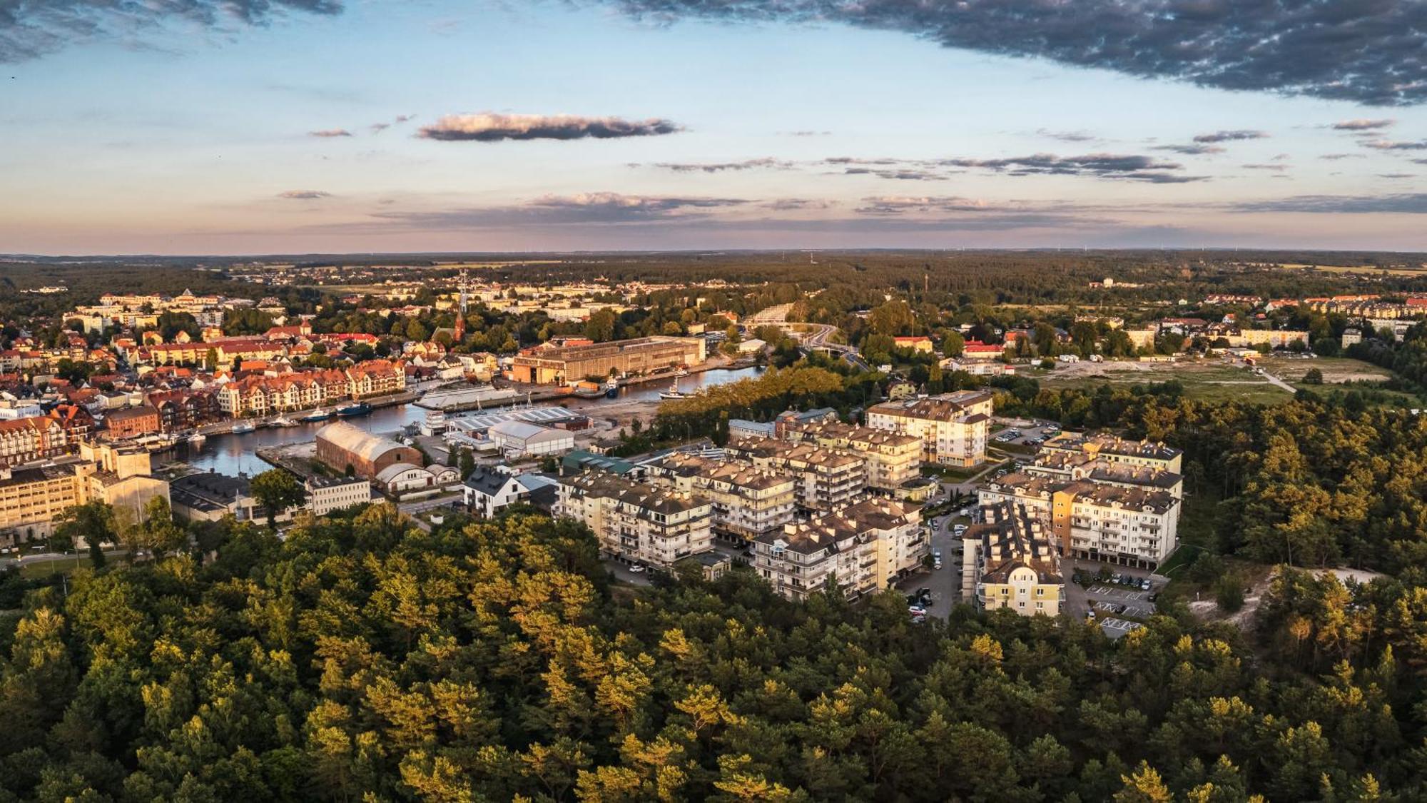 Apartamenty Sun & Snow Na Wydmie W Poblizu Plazy I Molo Устка Екстериор снимка